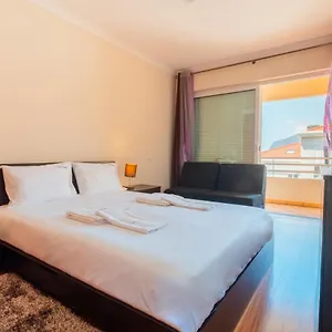 Apartamento Flh Park With Pool, Funchal (Madeira)